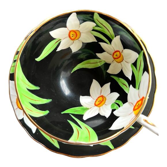 Tuscan Tea Cup & Saucer Set Black w White Daffodils Fine Bone China England EUC - Picture 3 of 10
